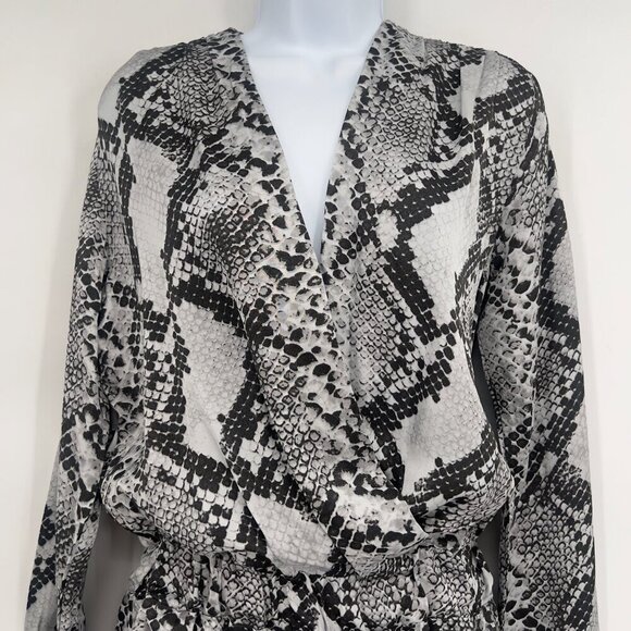 Sofia Collection Natalia Snakeskin Print Long Sleeve Romper - Picture 3 of 11